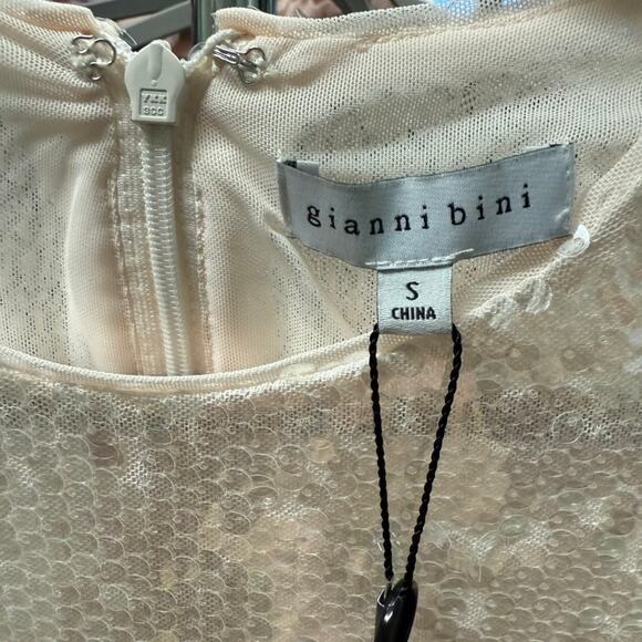 Gianni Bini Pearl White Sequin Mini Dress Long Sleeve Party NYE Size Small NWT - Picture 3 of 6